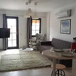 Marina Sahil Aparthotel Çeşme