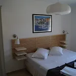 Marina Sahil Aparthotel Çeşme