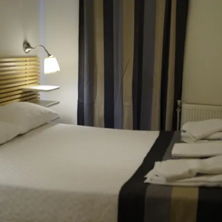 Marina Sahil Apart Otel Çeşme
