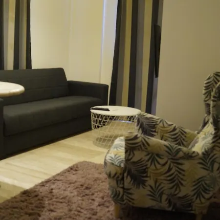 Marina Sahil Apart Otel Çeşme