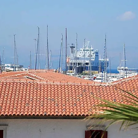 Marina Sahil Çeşme